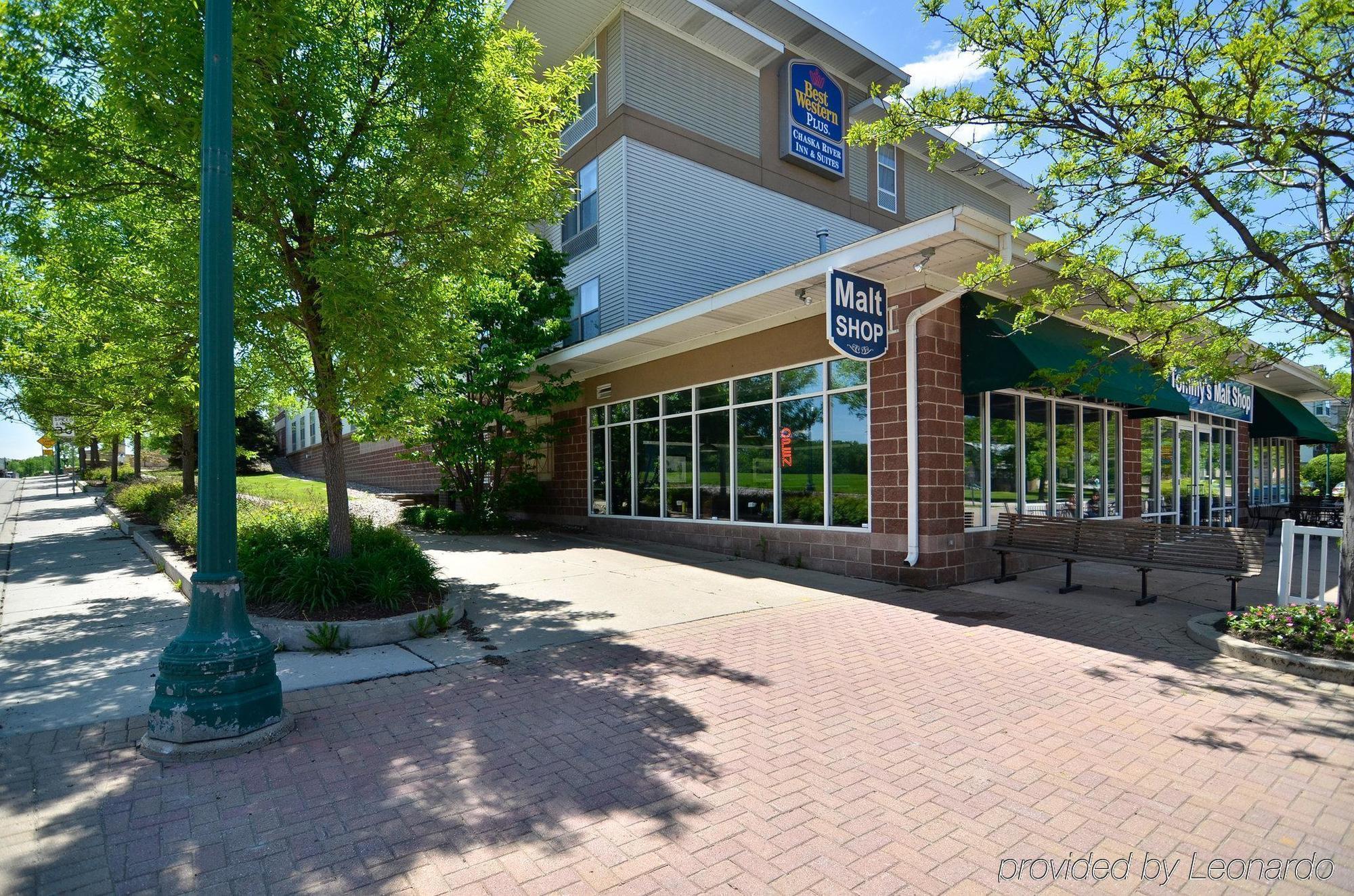 Norwood Inn And Suites Chaska 外观 照片